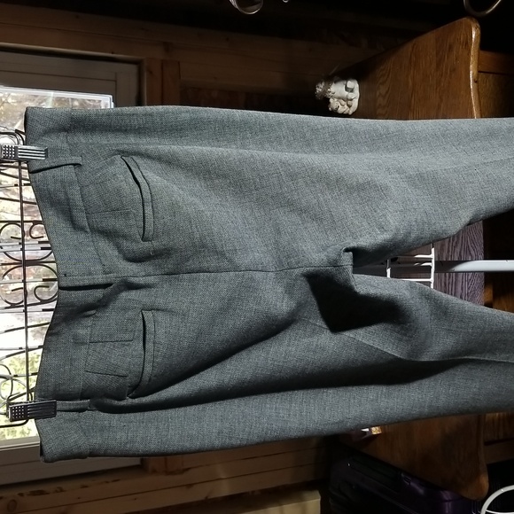 Talbots gray pants. Size 8 petite. - Picture 6 of 8